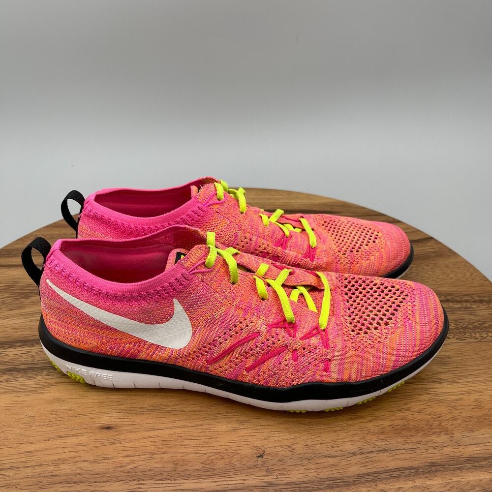 Nike TR Focus Flyknit Shoes Womens Size 7.5 Pink Running Comfort Walking Trainer